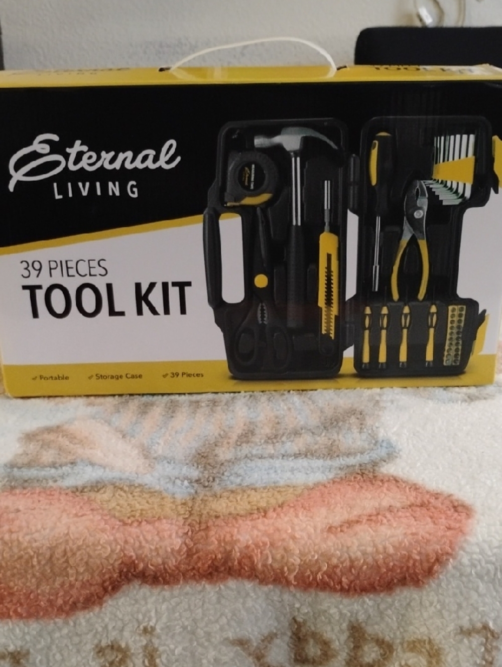 Eternal Living 39-Piece Tool Kit - Black & Yellow